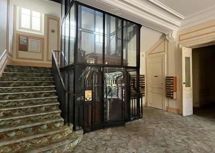 Aline Grand Hotel
